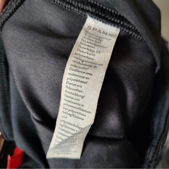 Spanx Faux Patent Leather Leggings Medium - Picture 5 of 5